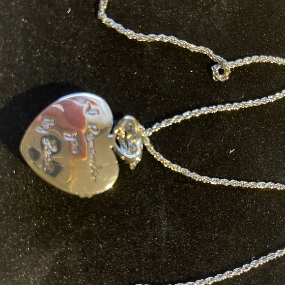 Kirk’s folly necklace - Picture 3 of 3